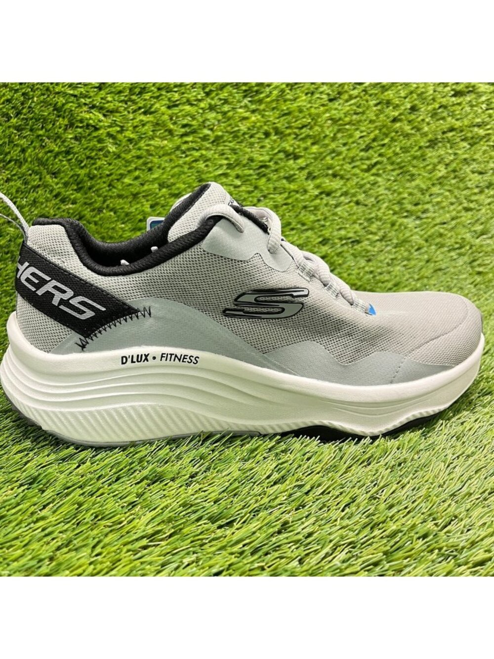Skechers D'Lux Fitness-Roam Free Mens Size 9 Gray Black Running Shoes Sneakers
